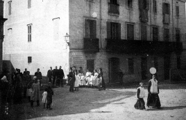 1904,10-4, Festa de l'Assumpció, Plaça de Sant Vicenç 2